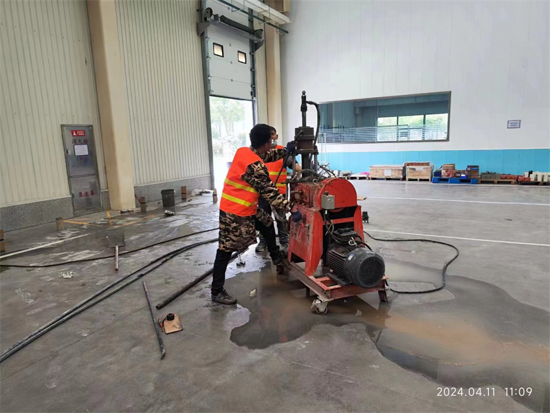 景德镇厂房地面下沉塌陷注浆加固施工